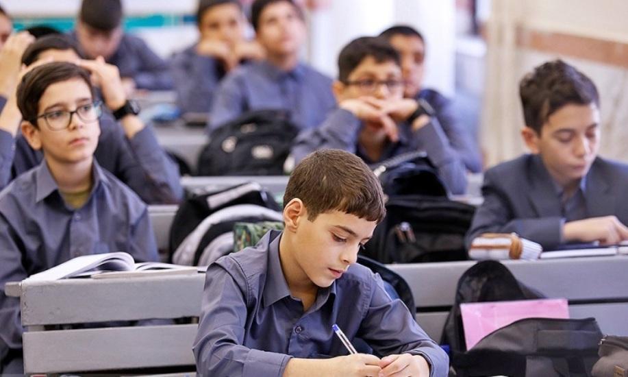 حباب ساعات آموزشی در مدارس ایران