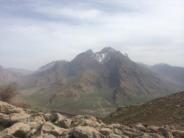 تاق بستان را دچار فرسایش نموده ایم و پرآو را پُر از زباله