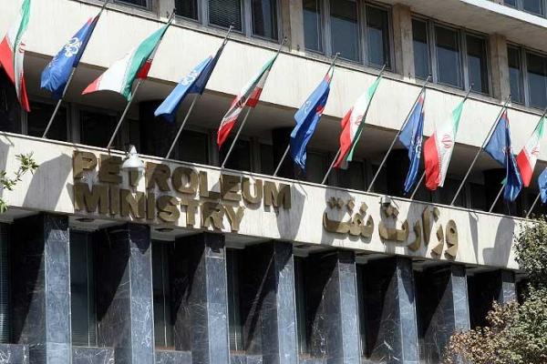 کارکنان نمونه سال 98 صنعت نفت انتخاب شدند کارکنان نمونه سال 98 صنعت نفت انتخاب شدند