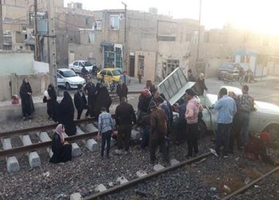 جزئیات نو از تصادف قطار با وانت در ایستگاه ورامین