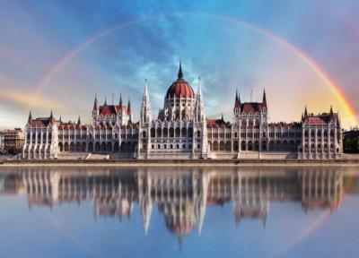 تور ارزان مجارستان: ساختمان مجلس بوداپست، مهمترین نماد کشور مجارستان