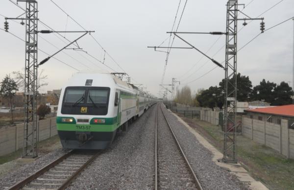 تغییر برنامه حرکت قطار های تندرو در خط پنج مترو